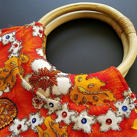 MYSTIQUE BEADED TROPICAL SATCHEL BAG - Picture 4 of 8